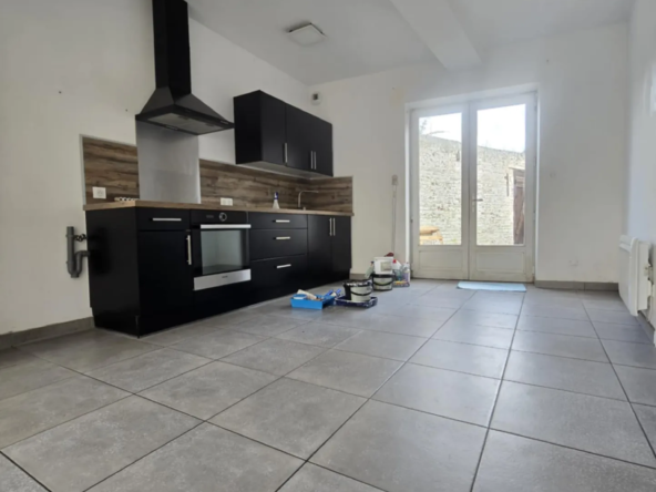 Maison à vendre à Lillers avec potentiel d'investissement et possibilité de second logement