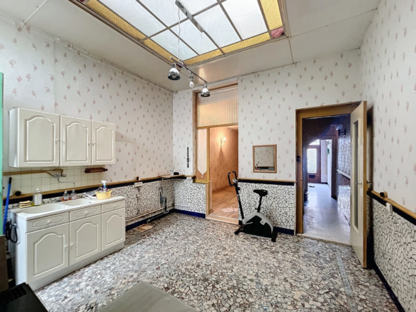 Maison à rénover de 100 m² à Roubaix proche Eurotéléport