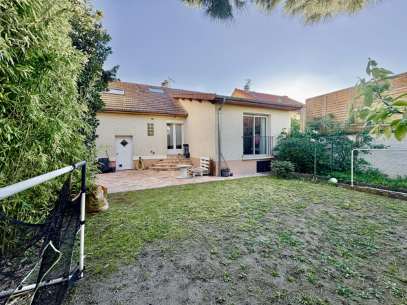 Maison familiale F5 de 118 m² avec terrain à Drancy, secteur La Mare