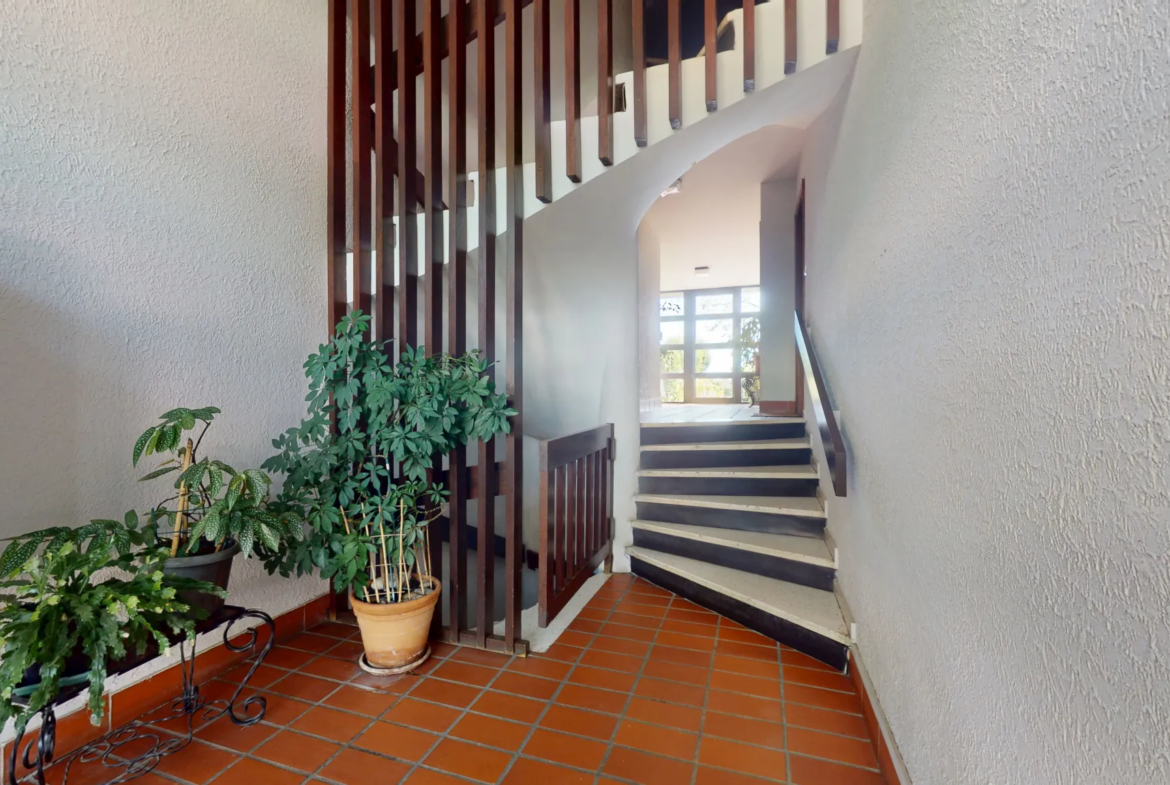 Appartement T5 à vendre à Blagnac avec terrasse et garage - Spacieux et pratique 