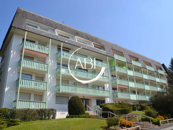 Appartement à vendre à Bagnoles de l'Orne - 2 chambres, balcon, garage