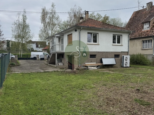 Maison à Rafraîchir avec Grand Jardin et Garage à Soultz-sous-Forêts