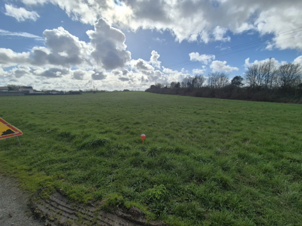 Terrain à bâtir viabilisé de 587 m² à Vouhé proche Surgères