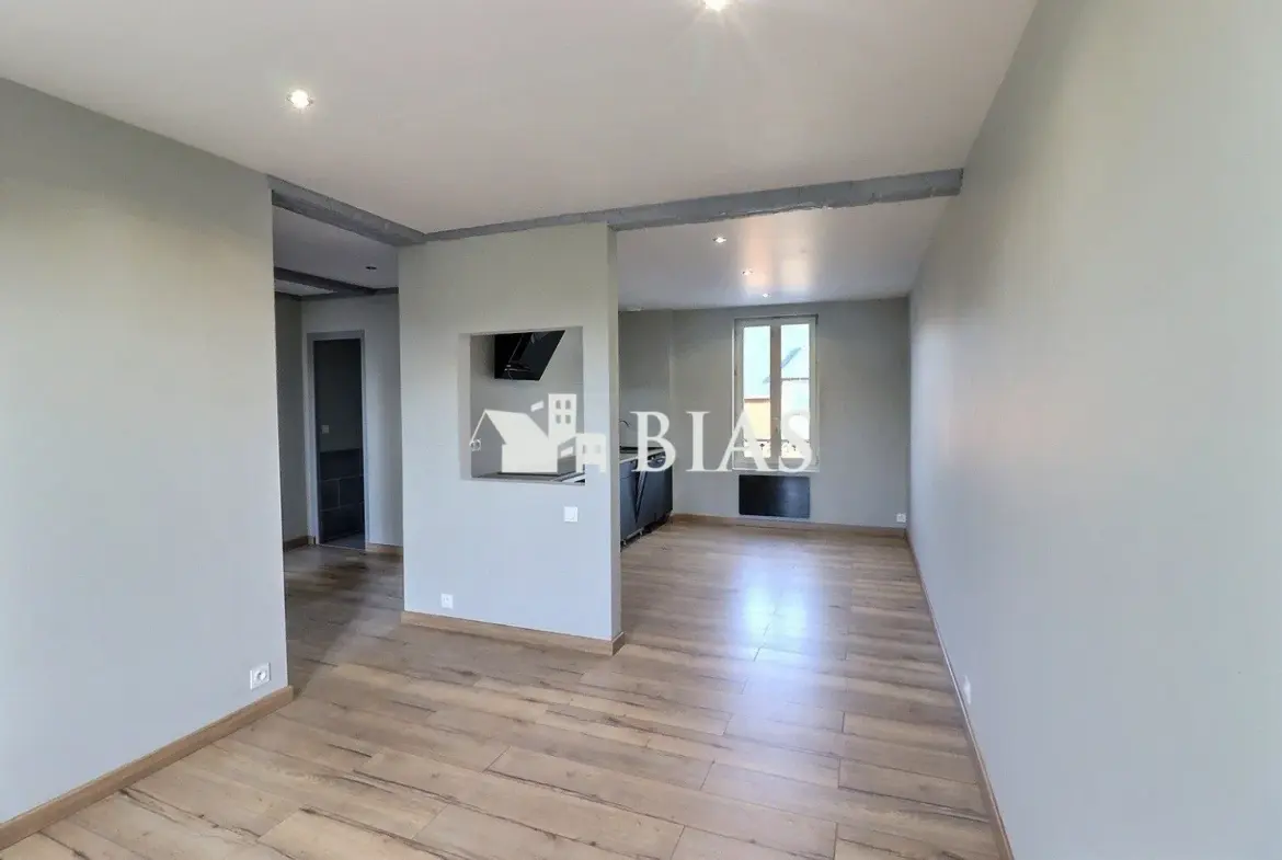 Appartement 3 pièces lumineux à Pont-L'Évêque, idéal investissement ou résidence principale 