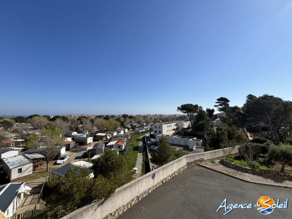 Appartement T3 avec grande terrasse et vue mer à Narbonne-Plage