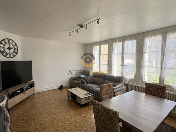 Maison à vendre à Bressuire - 90 m² avec terrain, proche commodités