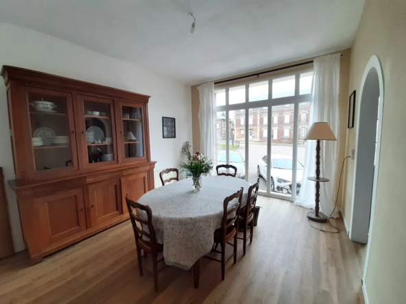 Maison de ville rénovée avec jardin à Ourville-en-Caux