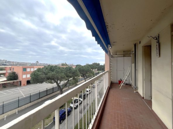 Appartement T3 de 62 m² avec terrasse à Saint-Laurent du Var – Résidence sécurisée