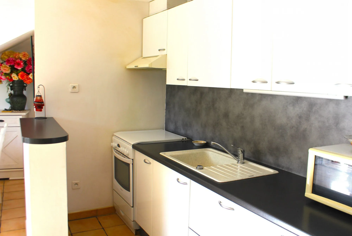 Bel appartement duplex de 64 m² à Sollies-Pont avec balcon et vue dégagée 