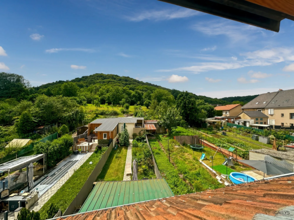 Maison à vendre à Marange-Silvange, 90 m² avec jardin et dépendances, secteur Nord-Ouest de Metz