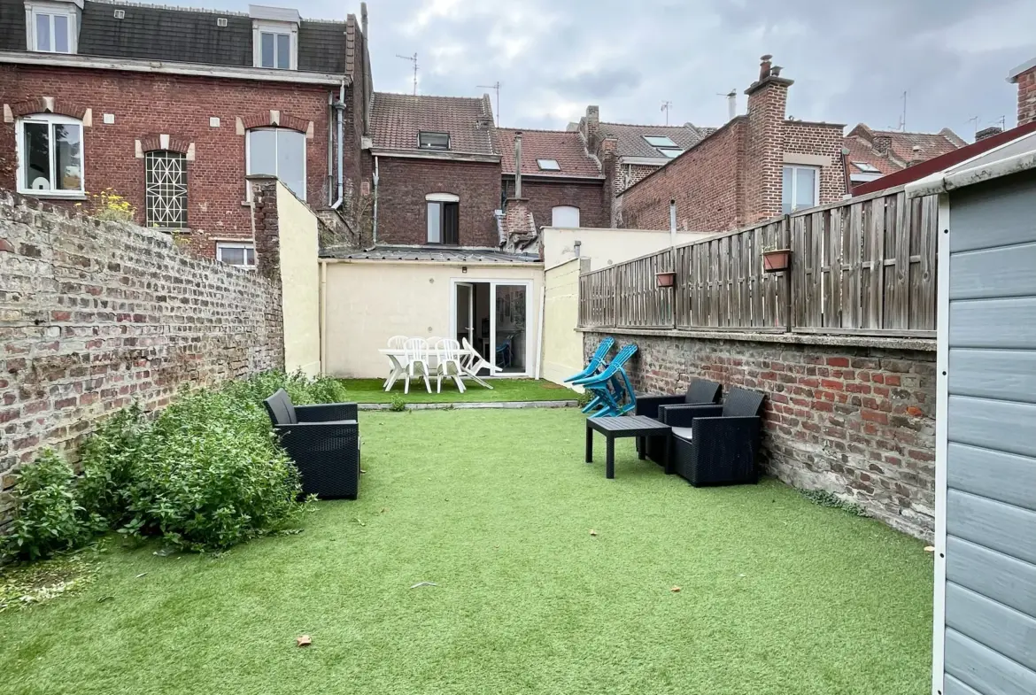 Maison de 5 chambres à vendre à Tourcoing proche Gare 