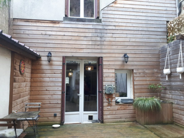Belle maison de ville de 110 m² avec cour à Veigne