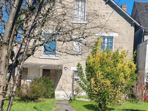 Maison à rénover à Brive – 3 chambres, terrasse, garage et gros potentiel