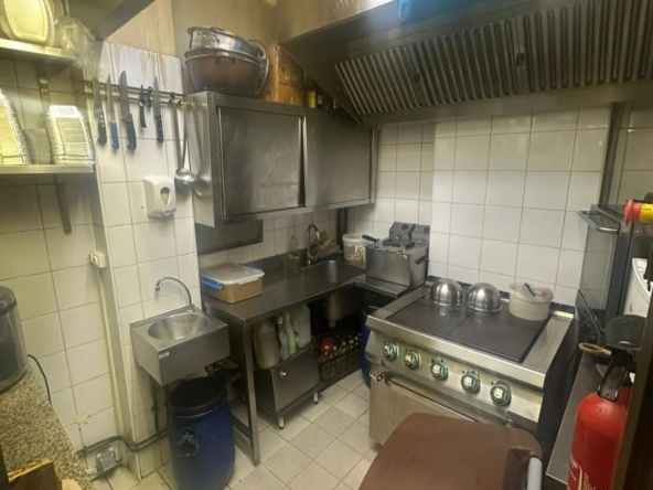 Restaurant à vendre dans le 20ème arrondissement de Paris avec loyer exceptionnel