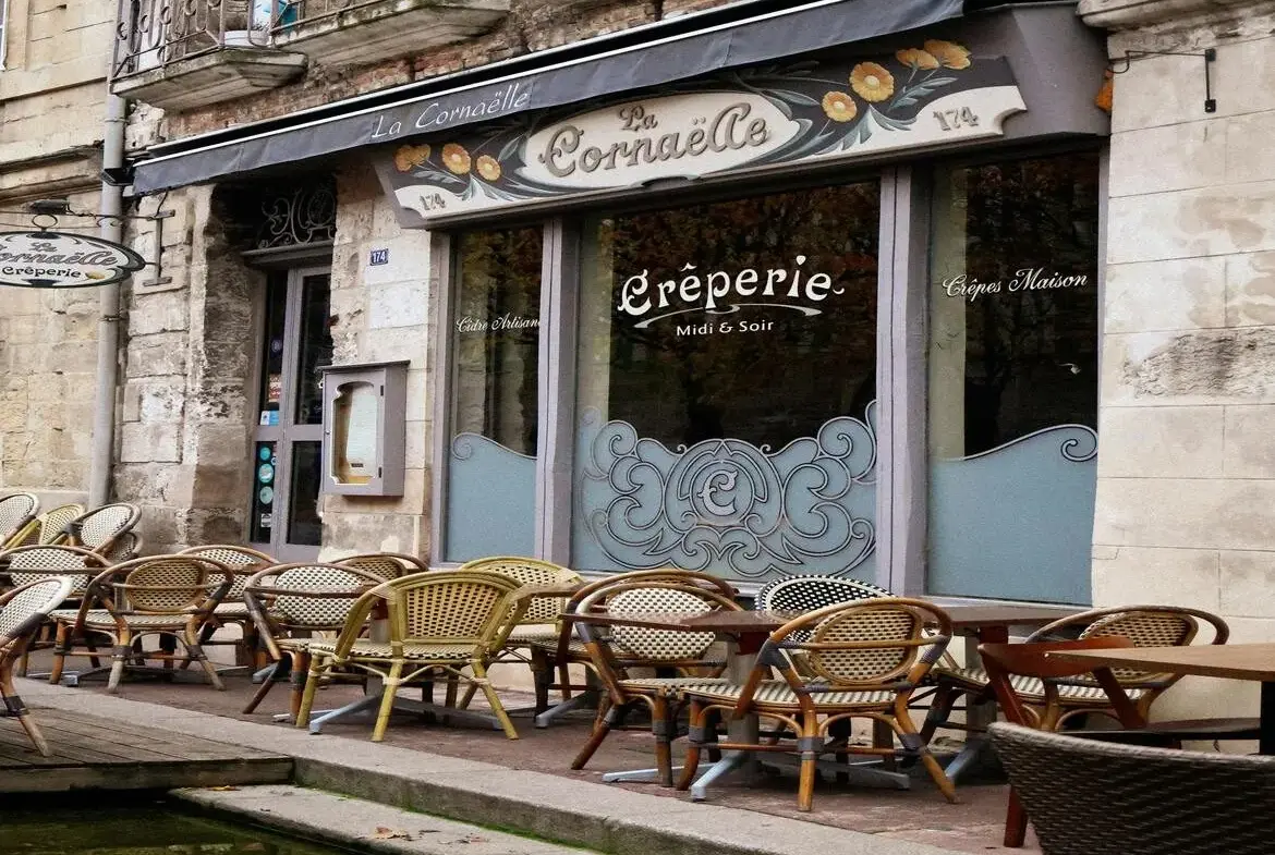 Restaurant spécialisé en crêpes à vendre dans la région de Gros de Vaud 