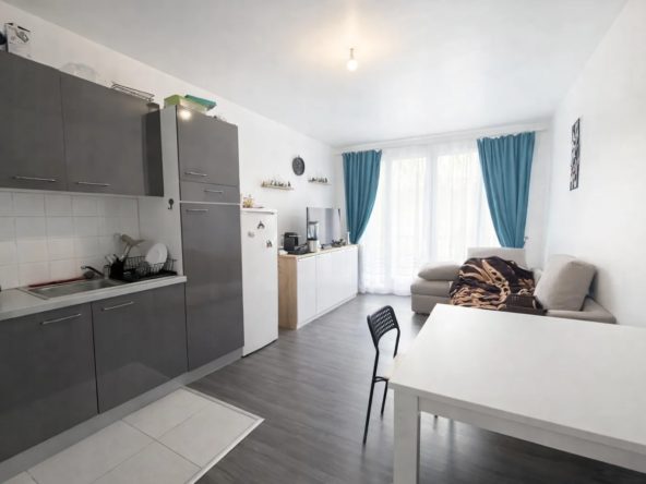 Appartement 2 pièces loué de 29 m² à Forges-les-Bains, excellente opportunité d'investissement