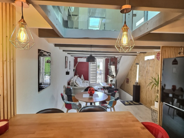 Maison de ville rénovée à Lansargues, 2 chambres, garage, proximité Montpellier