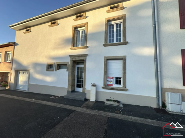 Belle maison mitoyenne de 127 m² à Longeville-lès-Saint-Avold avec garage et jardin