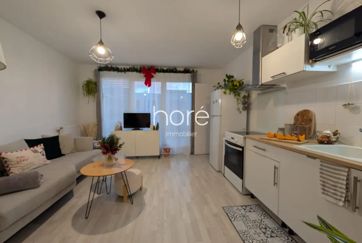 Charmant appartement T2 à Cergy le Haut avec balcon et stationnement sécurisé 