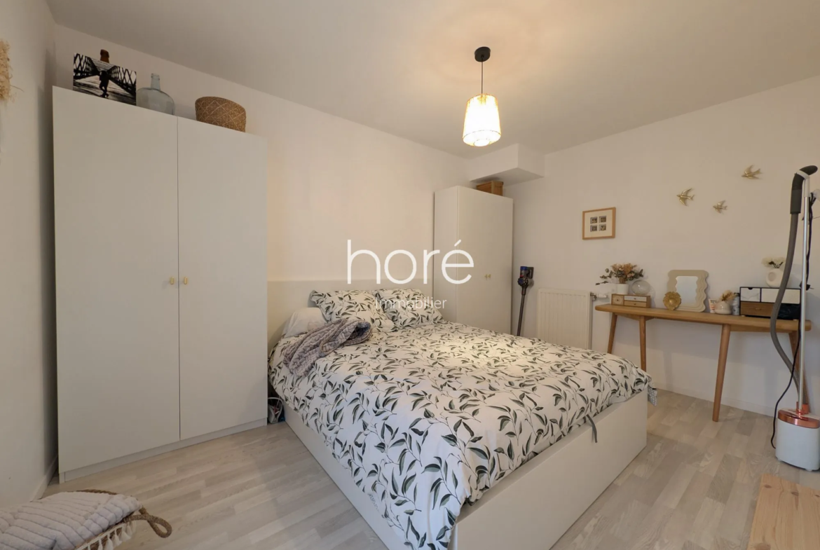 Charmant appartement T2 à Cergy le Haut avec balcon et stationnement sécurisé 