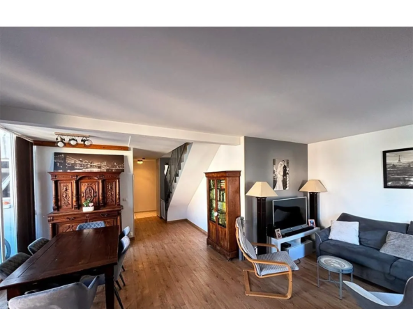 Charmant duplex 4 pièces à Andresy avec terrasse et parking