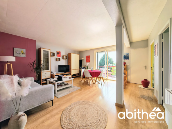 Appartements T3 rénové à Libourne avec loggia et parking privé
