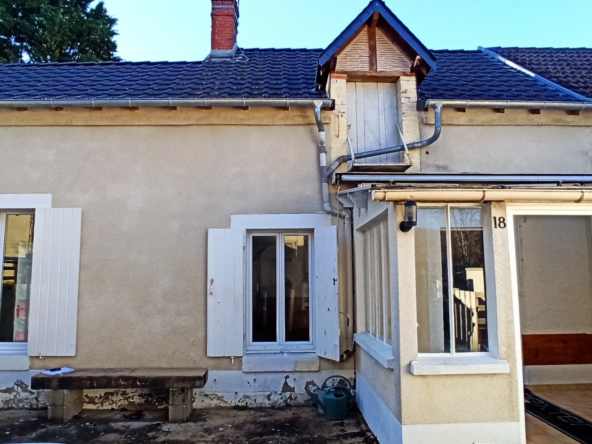 Maison de village à rénover à Morthomiers proche Bourges - 46 m²