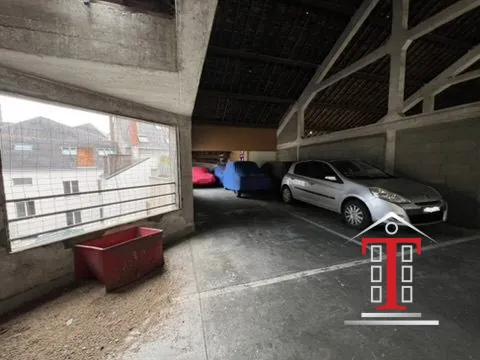 Achat de 4 emplacements de parking sécurisé à Angers, quartier Visitation