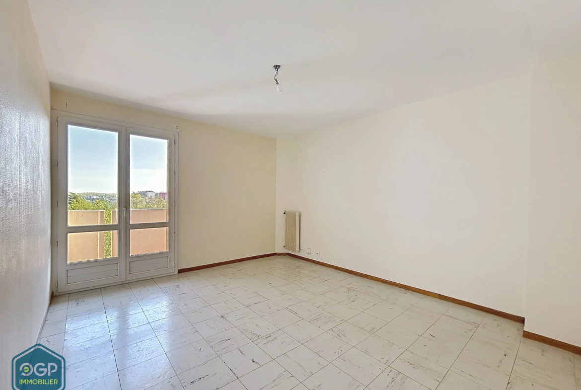 Appartement T3 de 60 m² à Toulouse proche métro Saouzelong avec Balcons et Cave 