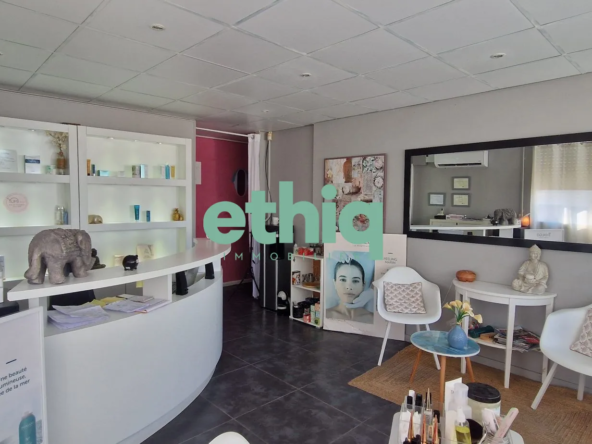 Fonds de commerce exceptionnel à Baie-Mahault – Emplacement stratégique