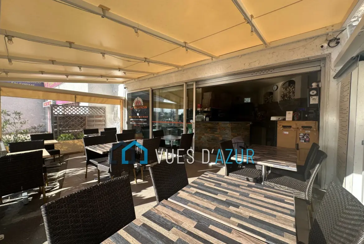 À vendre pizzeria à Antibes avec terrasse et matériel inclus - Affaire clé en main 