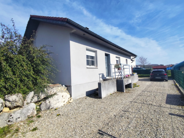 Maison T4 de plain-pied avec jardin à Villages du Lac de Paladru