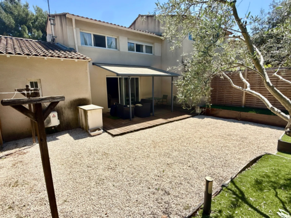 Maison 3 chambres avec jardin et garage à Villeneuve-lès-Avignon