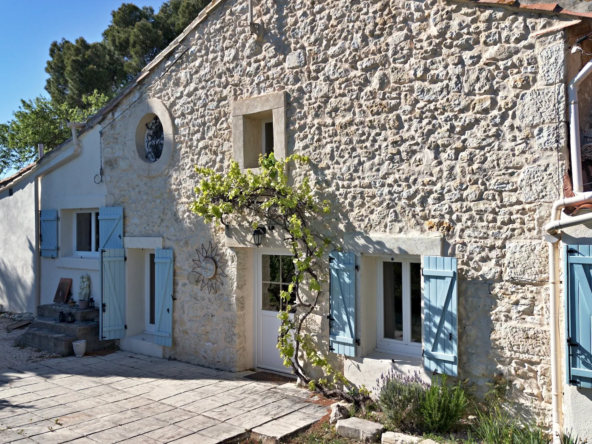 Maison en pierre avec piscine, charme bohème chic à Cuxac-d'Aude