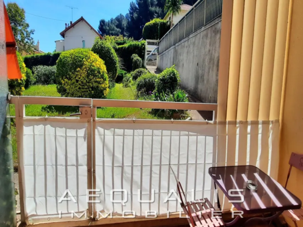 A vendre studio 24 m² avec terrasse à Saint-Laurent-du-Var près du centre-ville
