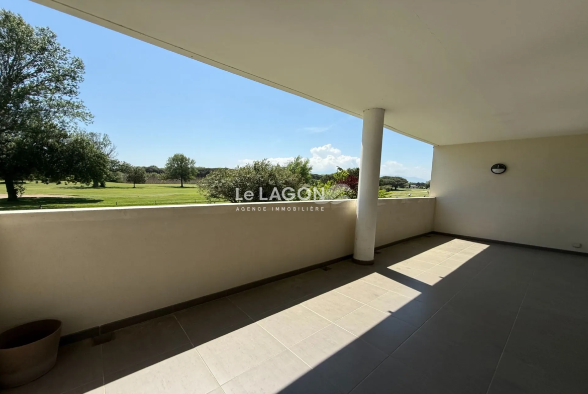 Appartement 2 chambres avec loggia et piscine au Golf International à Saint-Cyprien 
