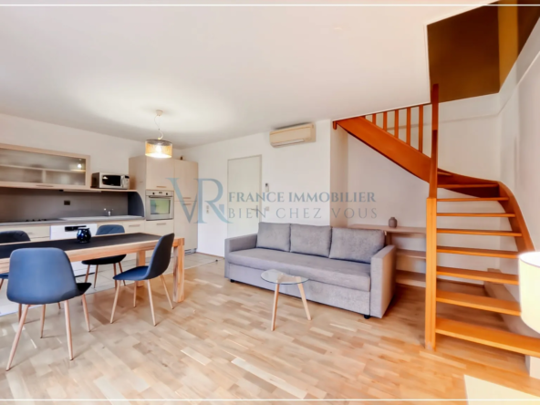 Appartement duplex meublé de 70 m² avec parking et rendement élevé à Divonne-les-Bains