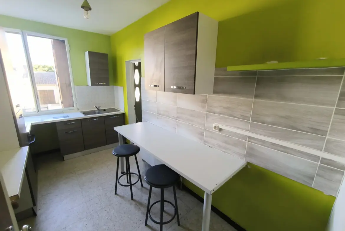 Charmant appartement T2 à Lunel - 53 m², terrasse sud, cave, à rénover 