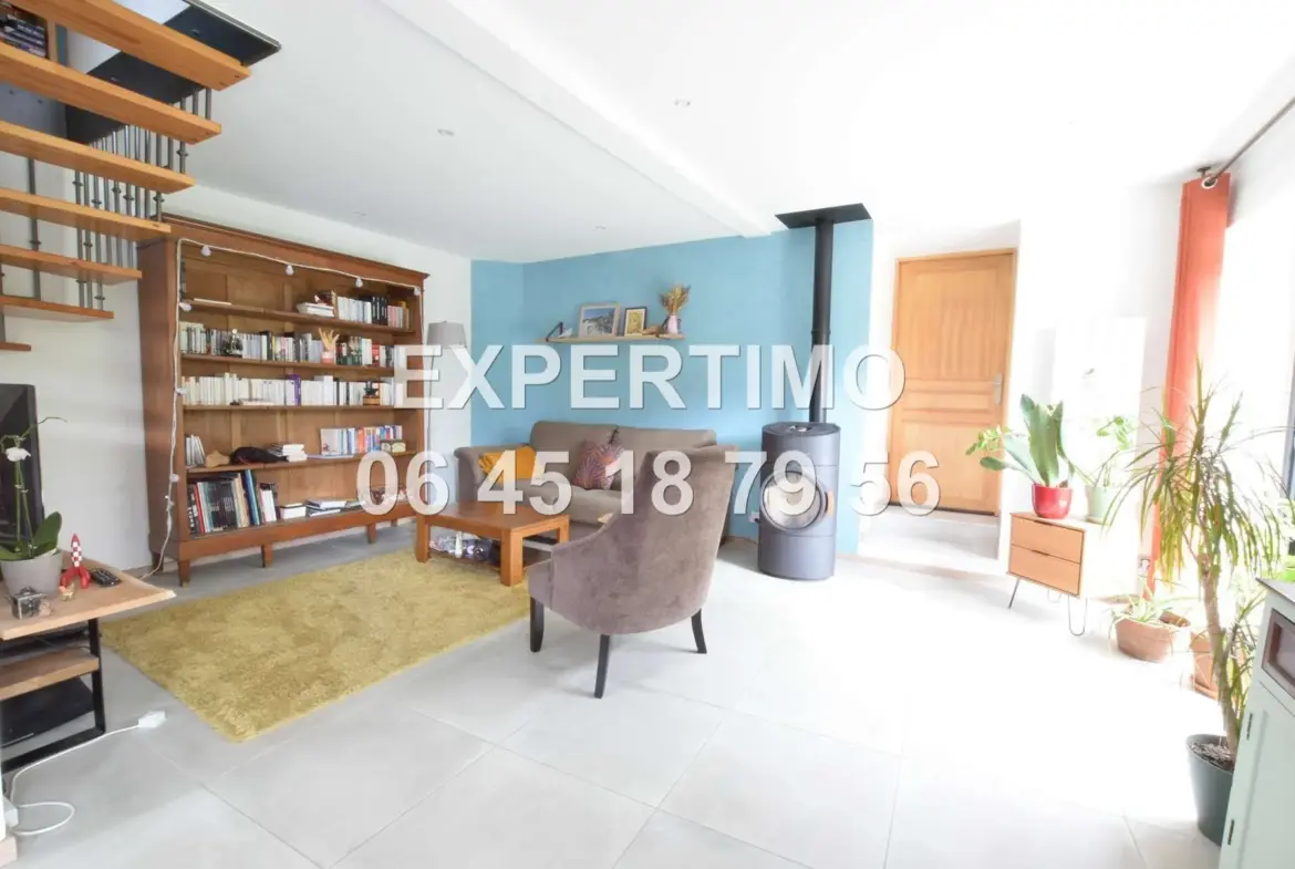 Belle maison de 91 m² avec 3 chambres, double garage et terrain à La Murette 