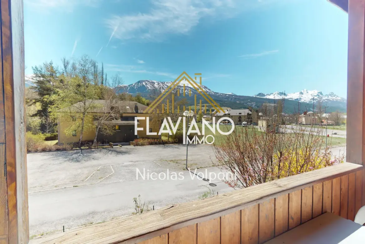Appartements en duplex de 31 m² à Jausiers avec balcon exposé sud 