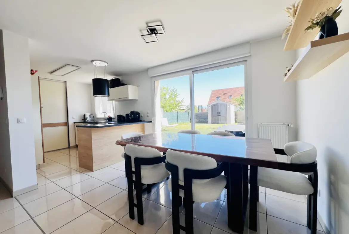 Maison récente avec jardin et garage à Auneau - Parfaite pour famille 