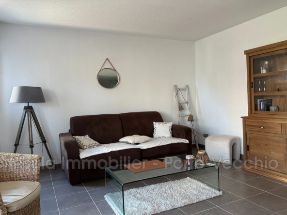 A vendre appartement 2 pièces avec terrasse à Porto-Vecchio