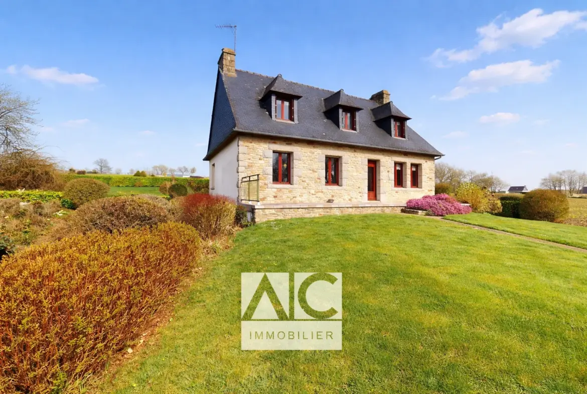 Charmante maison 122 m² avec 4 chambres et grand jardin en Bretagne, Plounévez-Quintin 