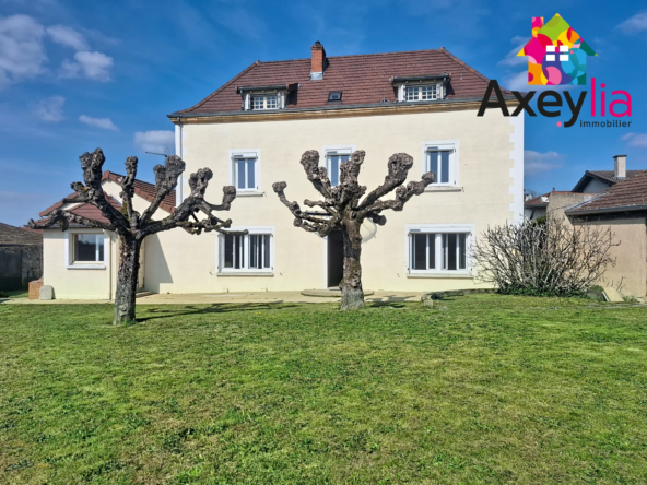 Maison 4 chambres avec grand terrain à Pouilly-sous-Charlieu
