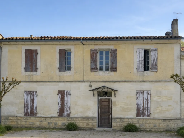 Lot de 2 maisons à rénover à La Rivière – potentiel et localisation privilégiée