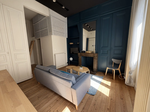 Appartement T1 bis à vendre au centre de Lille avec balcon et cave