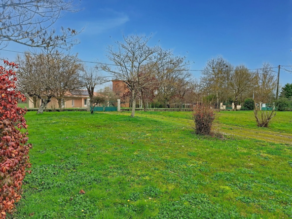 Terrain constructible à Bessières - Opportunité à saisir