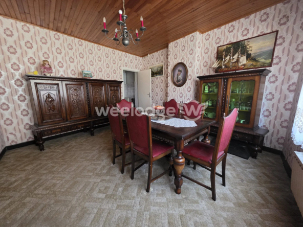 Maison à rénover de 97 m² à Aulnoy-lez-Valenciennes avec jardin et fort potentiel d'aménagement