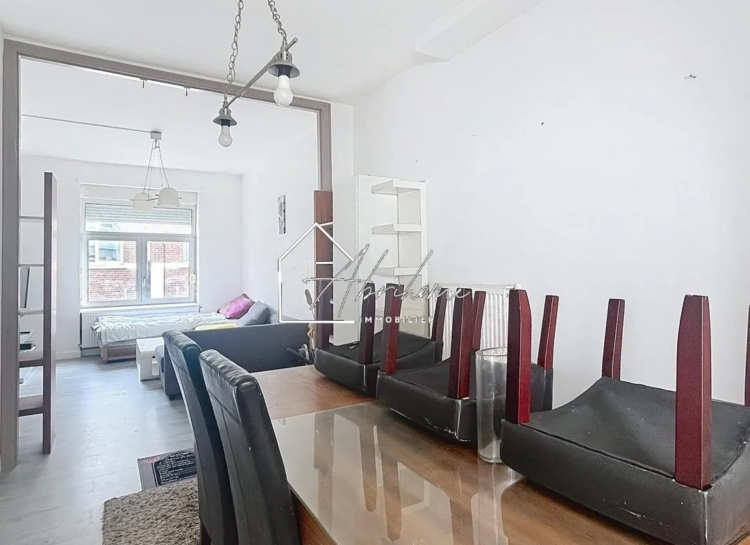 Maison à Lille de 94 m² avec fort potentiel et terrasse sans vis-à-vis 