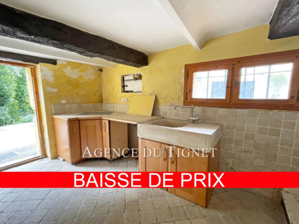 Maison de village à rénover à Saint-Cézaire-sur-Siagne - 35,83 m² avec terrain